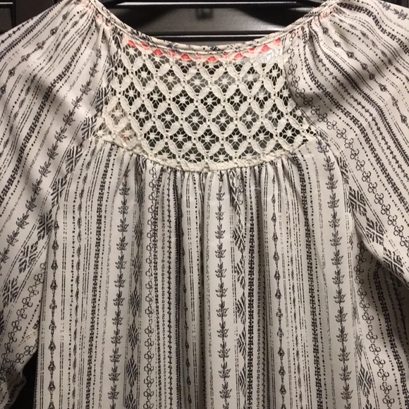 Rewind Bohemian tunic style top w/ pink & grey - Picture 5 of 5